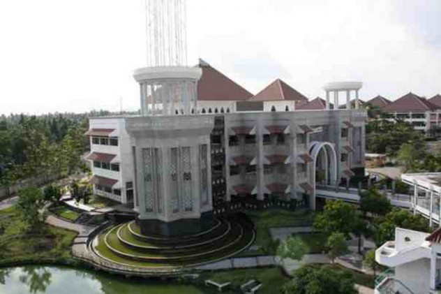 Excellent-Building-Design-of-Campus-UMY