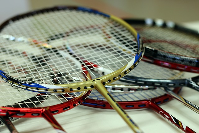 Daftar Peralatan Olahraga Badminton yang Harus Anda Punya 1